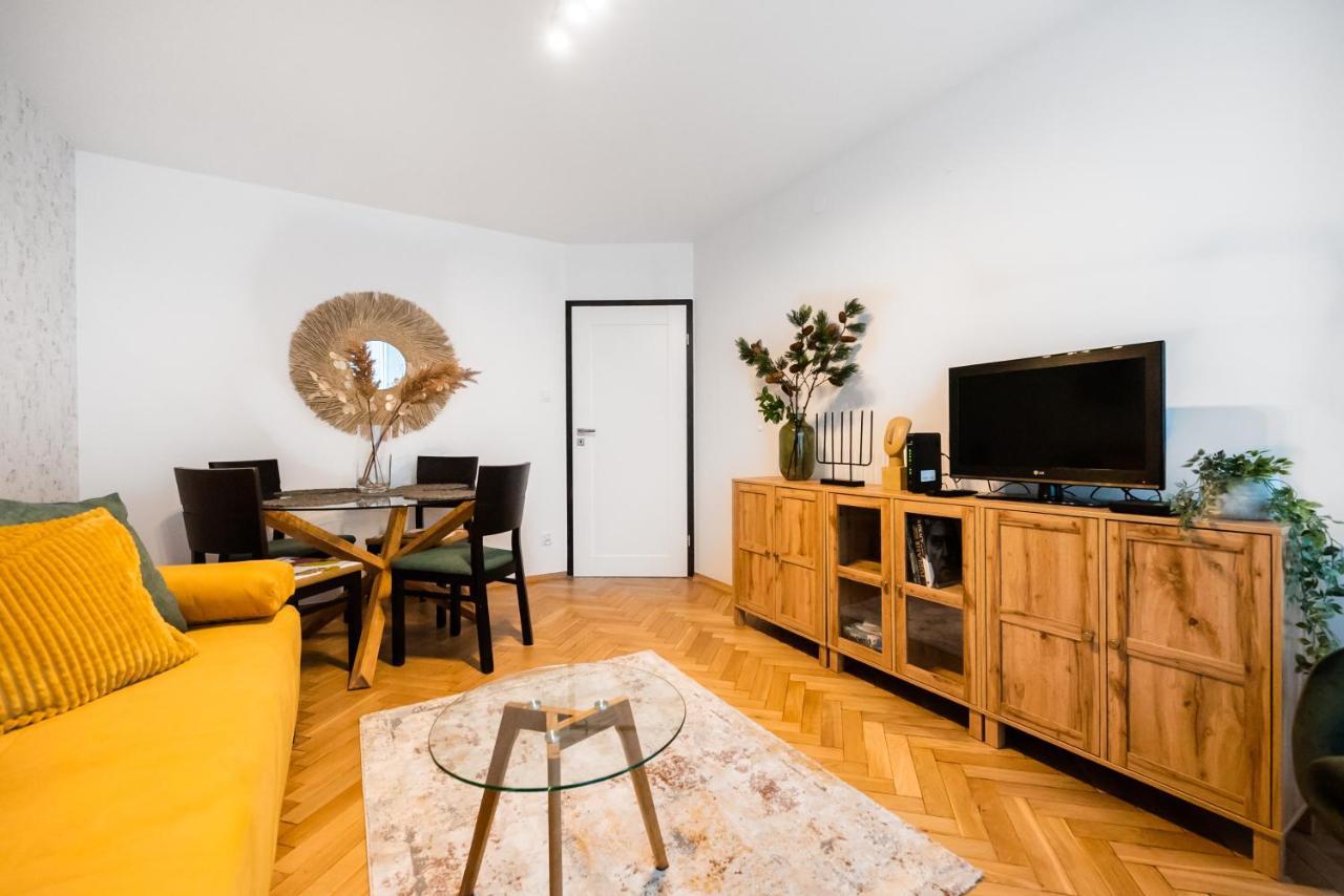 Metro Swietokrzyska Boho Aesthetic Apartment Βαρσοβία Εξωτερικό φωτογραφία