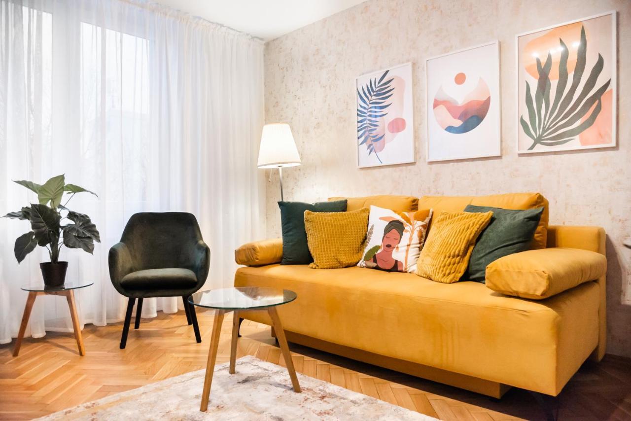 Metro Swietokrzyska Boho Aesthetic Apartment Βαρσοβία Εξωτερικό φωτογραφία