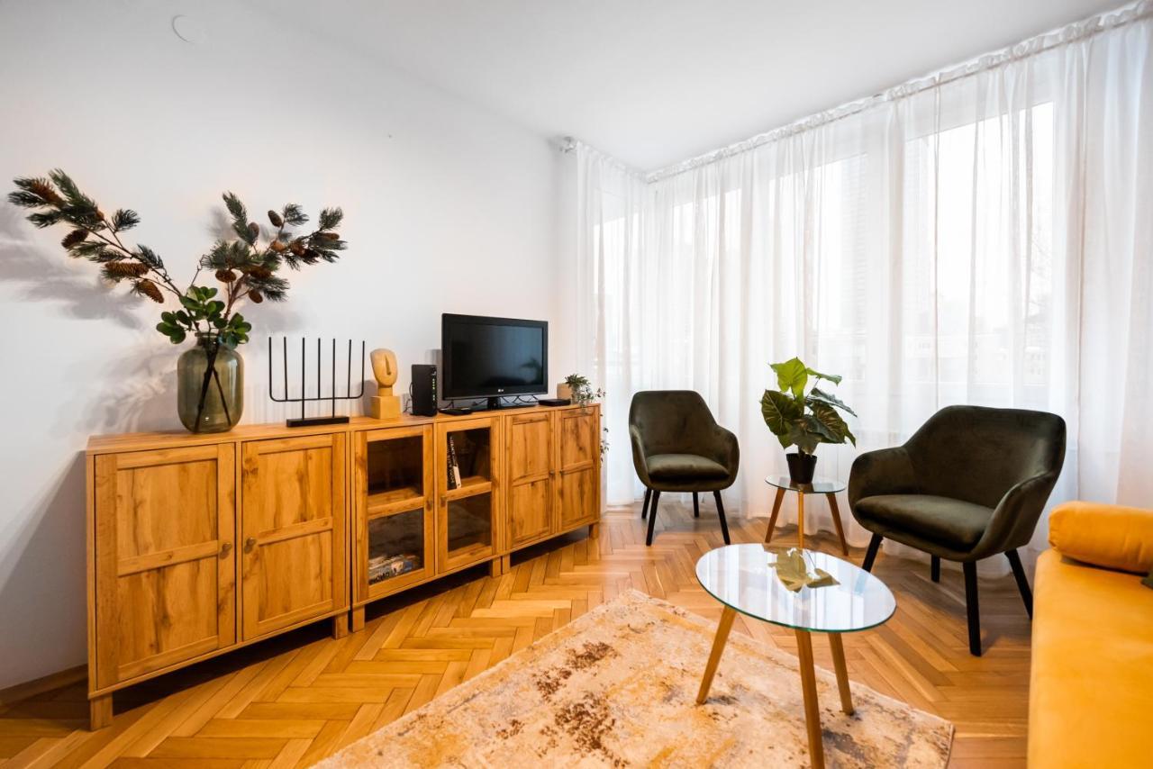 Metro Swietokrzyska Boho Aesthetic Apartment Βαρσοβία Εξωτερικό φωτογραφία