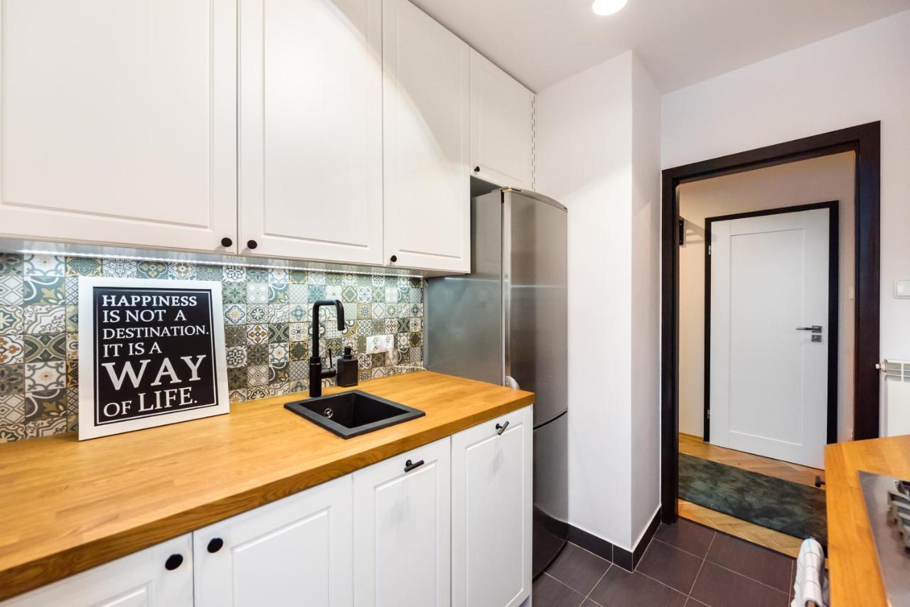 Metro Swietokrzyska Boho Aesthetic Apartment Βαρσοβία Εξωτερικό φωτογραφία