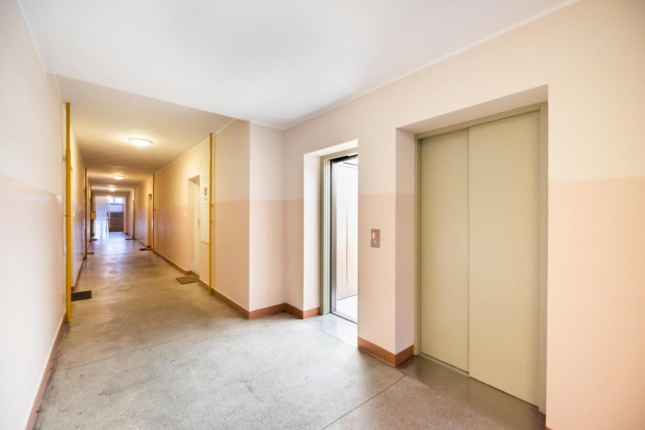 Metro Swietokrzyska Boho Aesthetic Apartment Βαρσοβία Εξωτερικό φωτογραφία